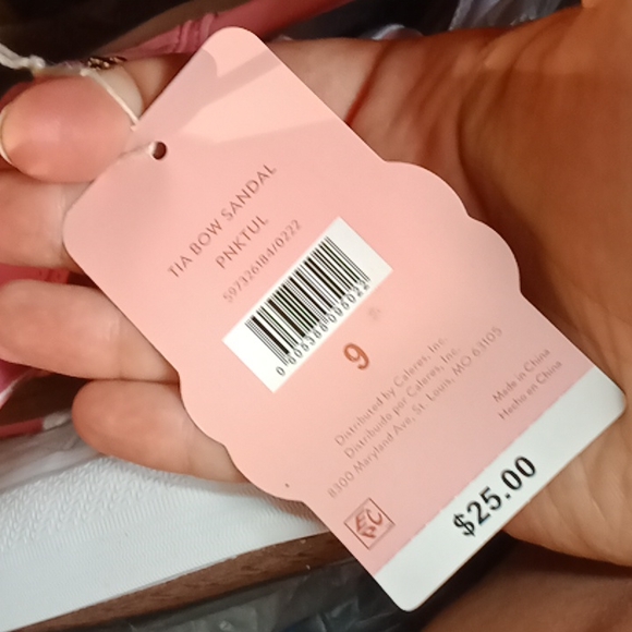 Sandals - Picture 4 of 5